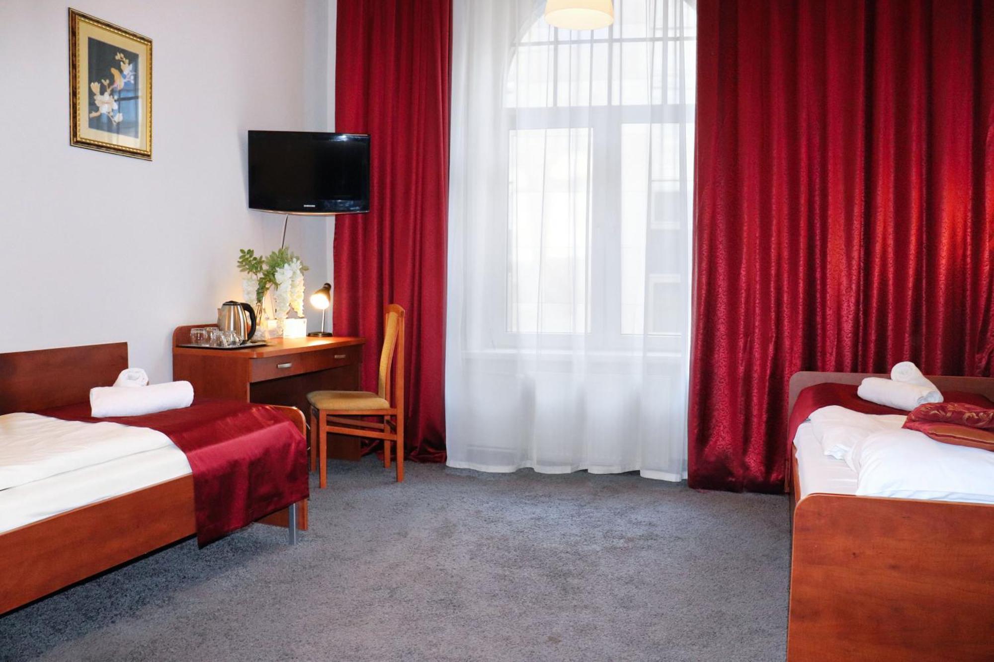 Hotel Lothus Wrocław Kültér fotó