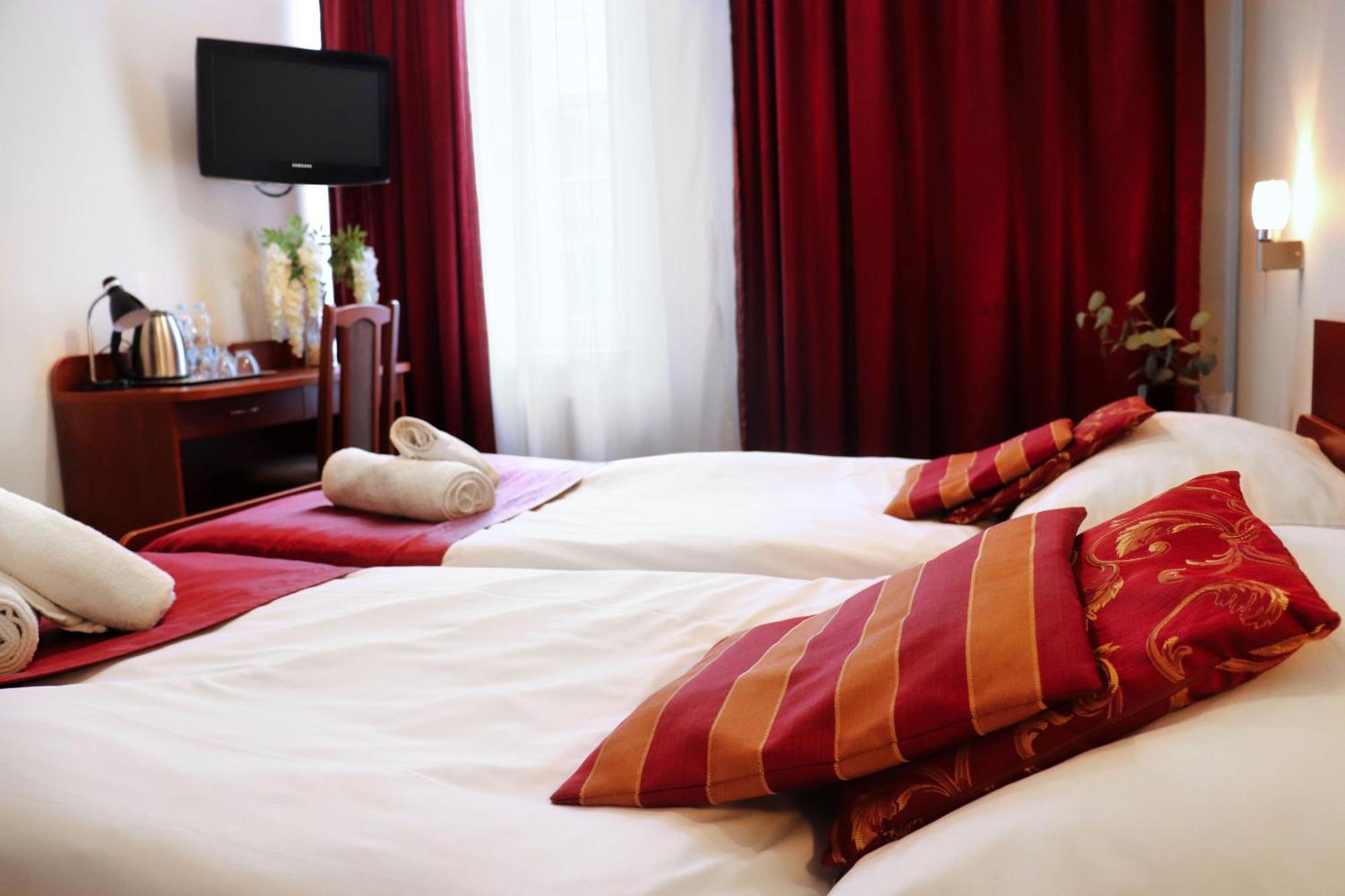 Hotel Lothus Wrocław Kültér fotó